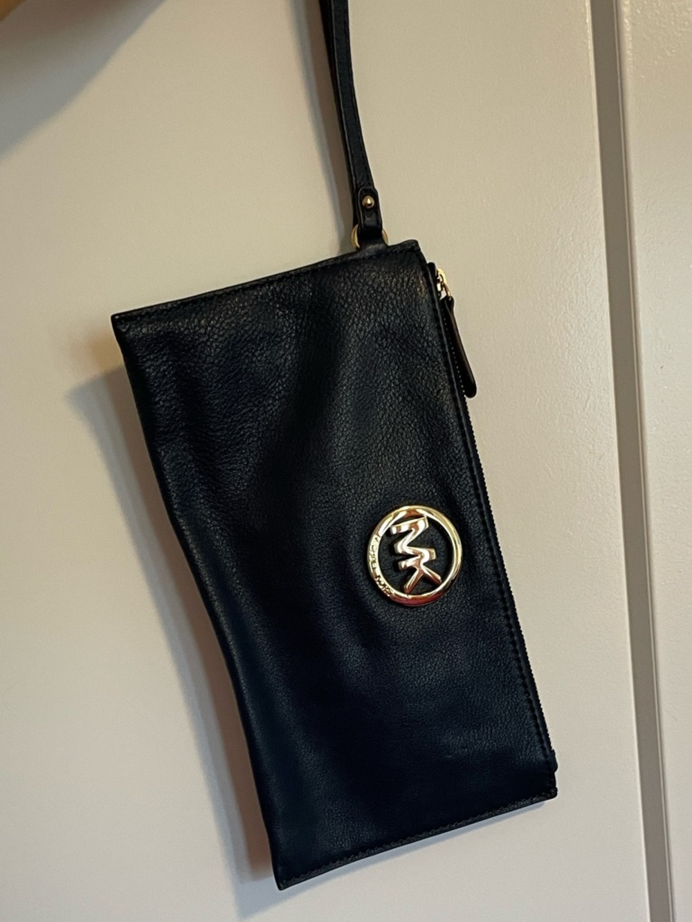 Michael Kors NAVY BLUE Leather Wristlet with Gold Logo